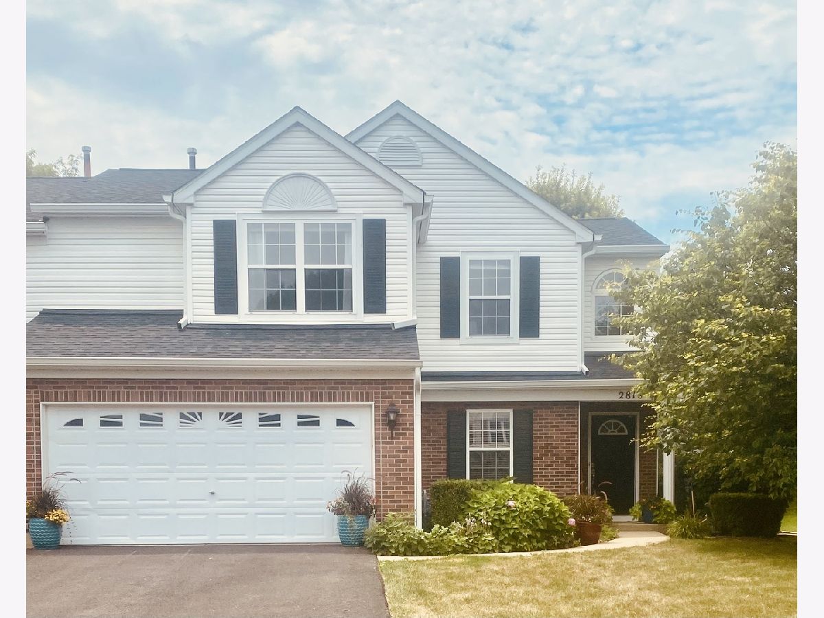Homes & Townhomes Rented Sterling Manor Geneva Illinois, 2818 Caldwell