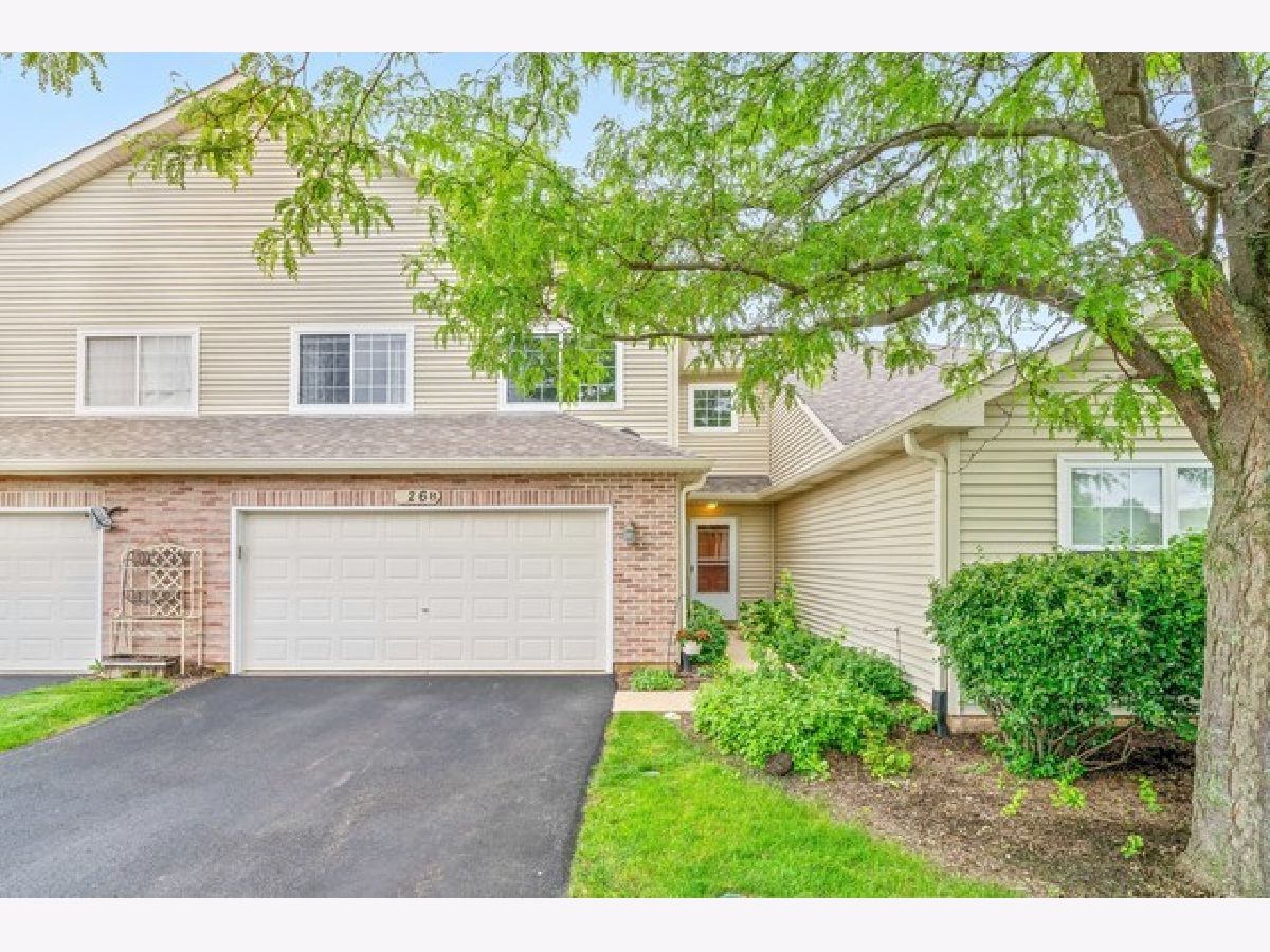 Townhomes Rented Rolling Oaks Sugar Grove Illinois, 26 Rolling Oaks