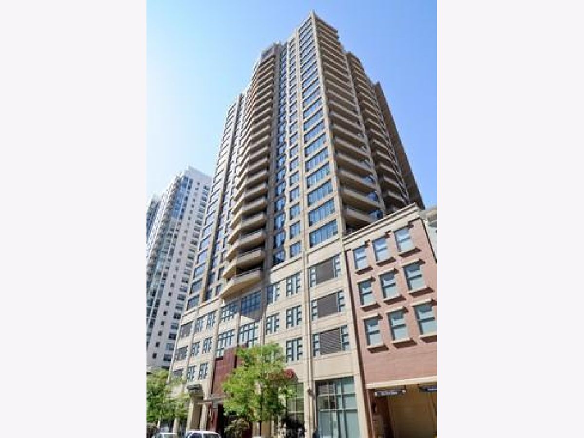 Condominiums Sold Jefferson Tower Chicago Illinois, 200 Jefferson
