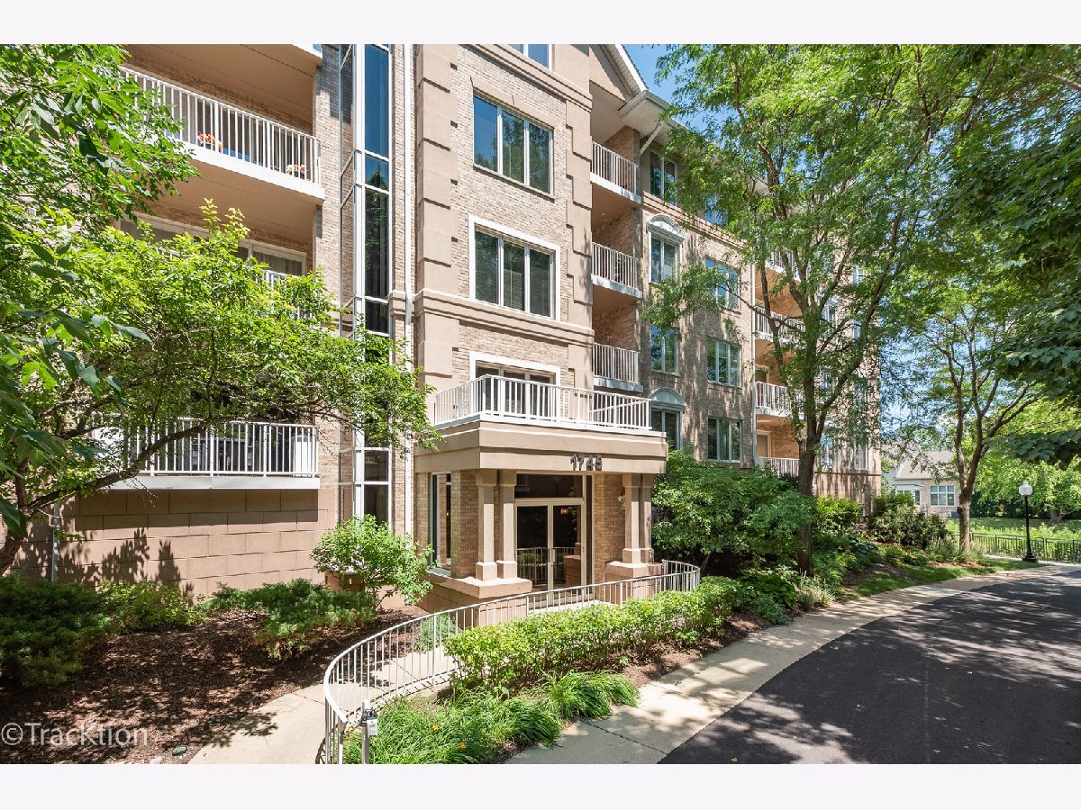 Condos & Townhomes Sold Park Ridge Pointe Park Ridge Illinois, 1745 Pavilion