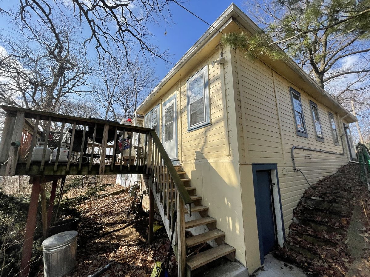 Homes Rented Miller's Crossing Fox Lake Illinois, 504 Park