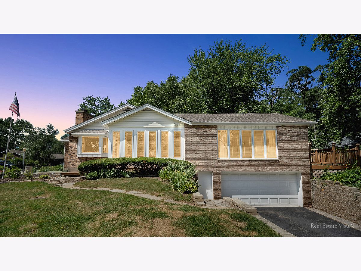 Homes Sold Le Villa Vaupell Mchenry Illinois, 1110 Northeast Shore