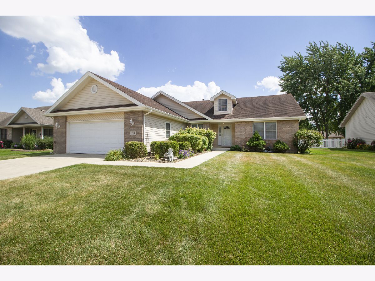 Homes Sold Heritage Meadows Bourbonnais Illinois, 230 Curwick