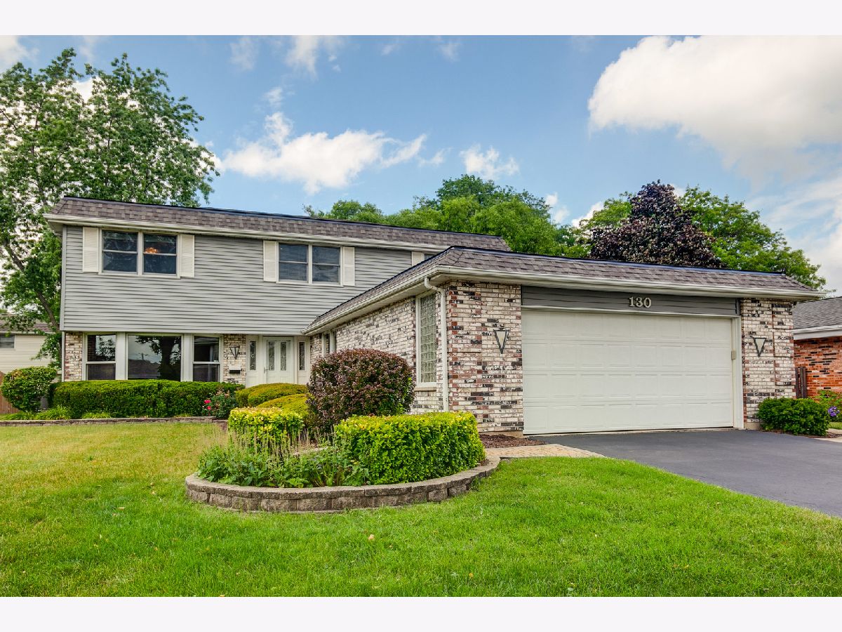 Homes Sold Chatelaine Arlington Heights Illinois, 130 Appletree