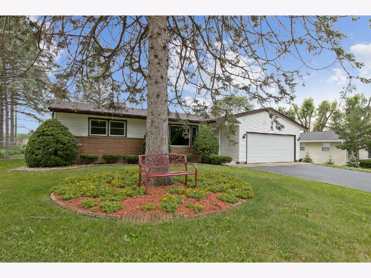 Homes Sold Lake Killarney Cary Illinois, 2809 Killarney