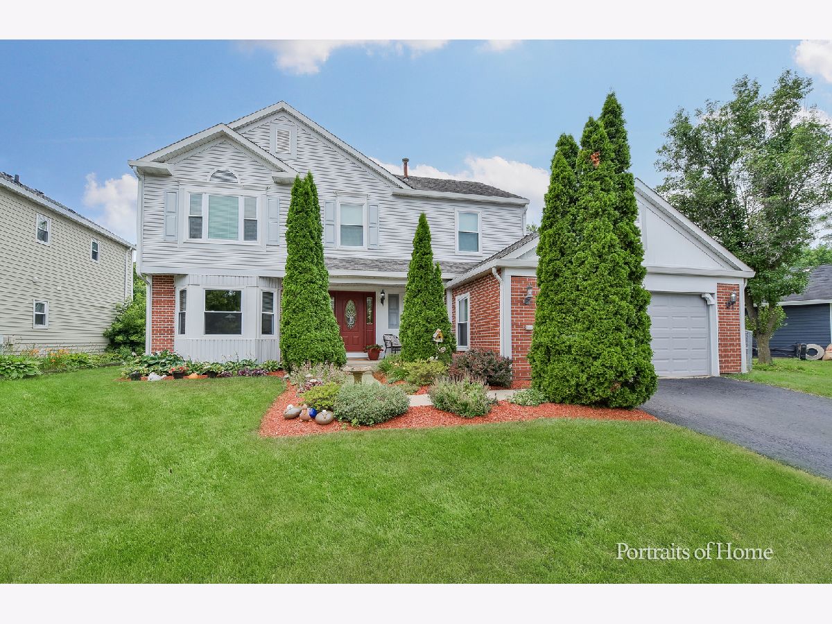 Homes Sold River Oaks Warrenville Illinois, 2S509 River Oaks