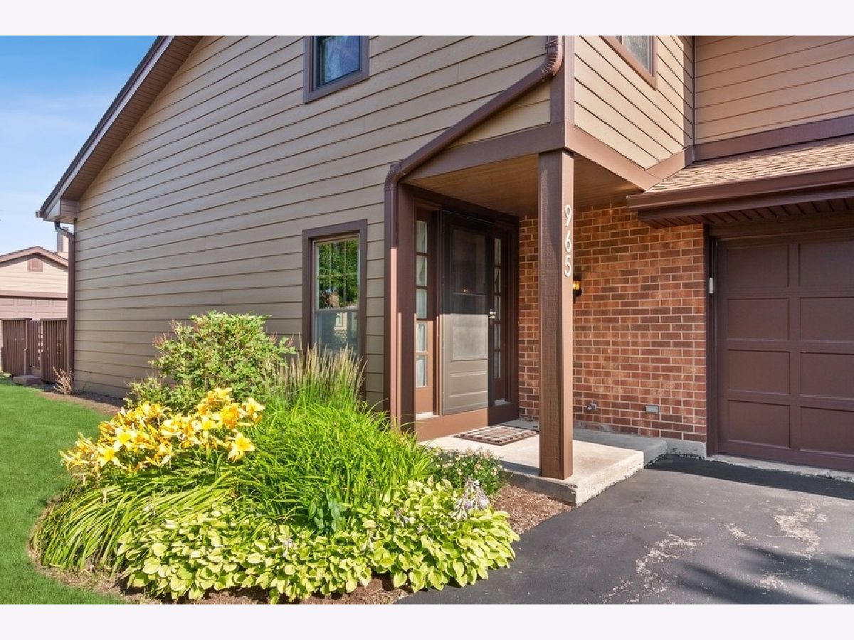 Indian Trail Westmont IL, Townhomes For Sale & For Rent Sadie Winter