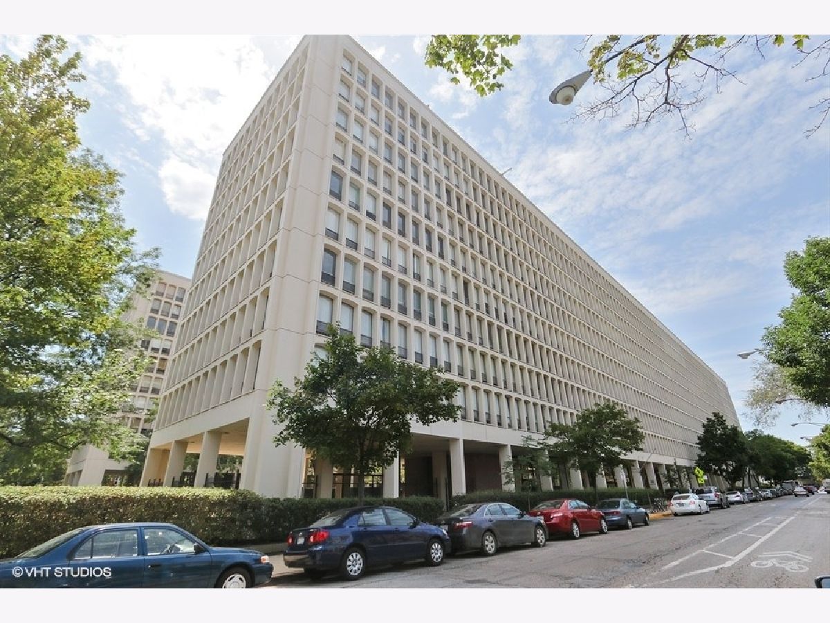 Condominiums Rented University Park Condos Chicago Illinois, 1451 55th