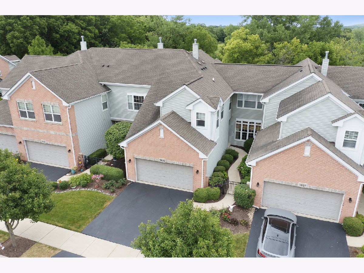 Townhomes Sold The Villas In Hawk Hollow Bartlett Illinois, 1035 Hummingbird
