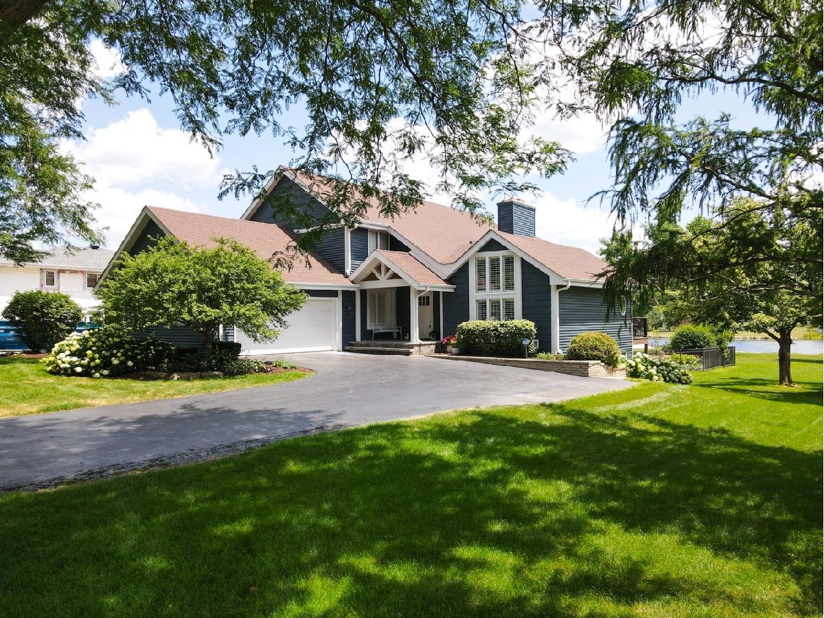 Homes Sold Bruce Lake Downers Grove Illinois, 8105 Highland