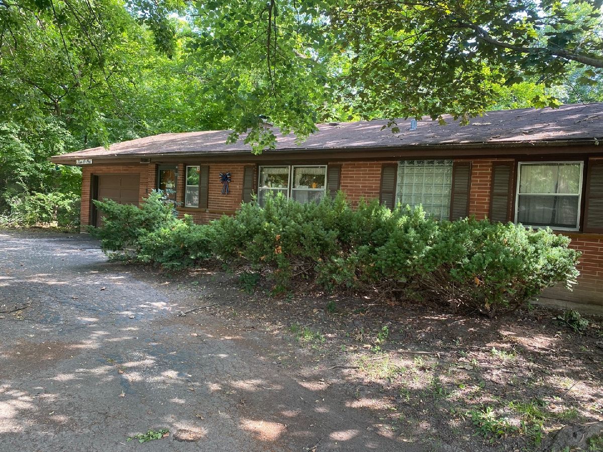 Homes Sold Town Acres Roselle Illinois, 201 Thorndale