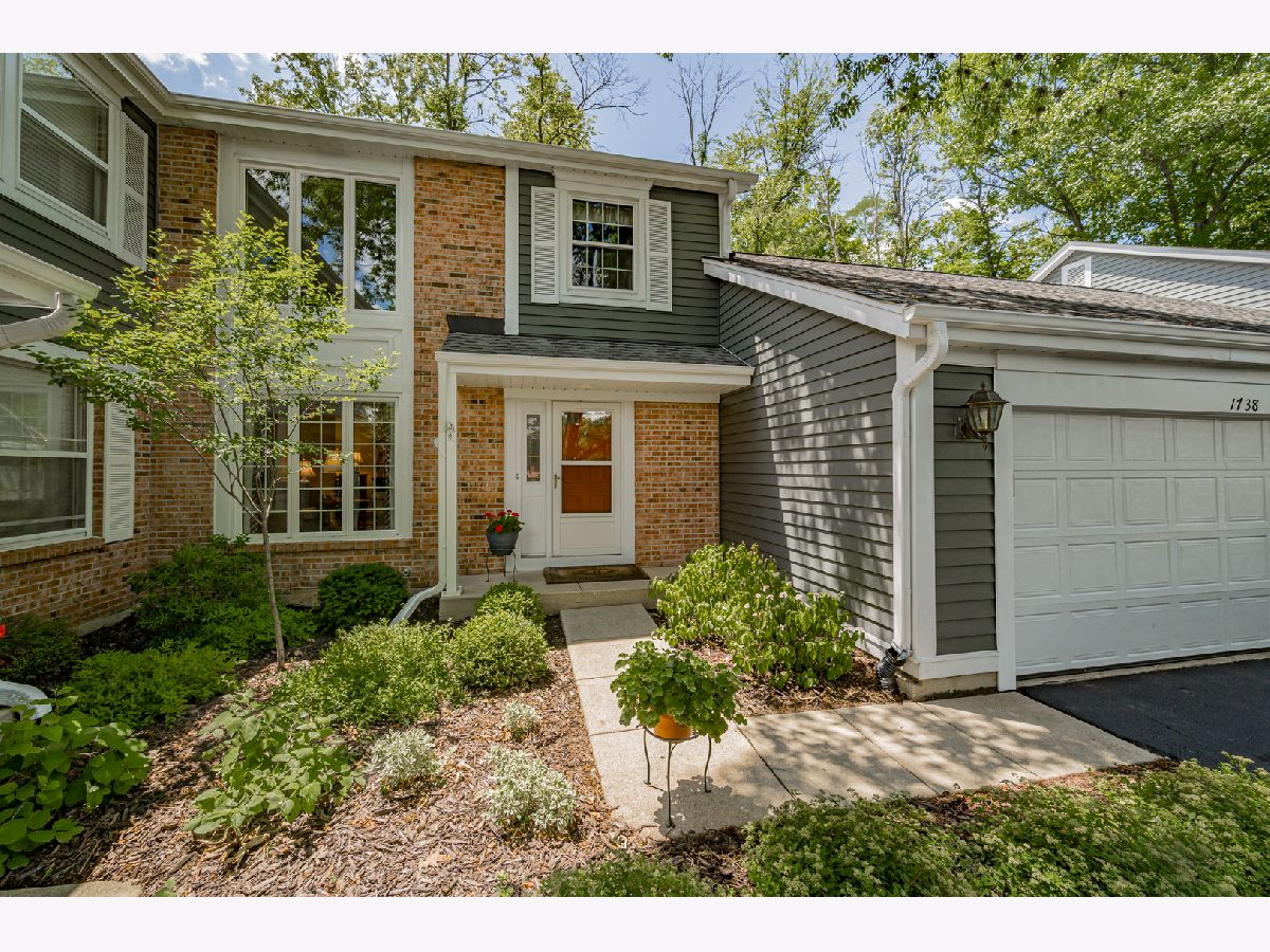 Adare Farms Wheaton IL, Townhomes & Condos & Homes For Sale & For Rent