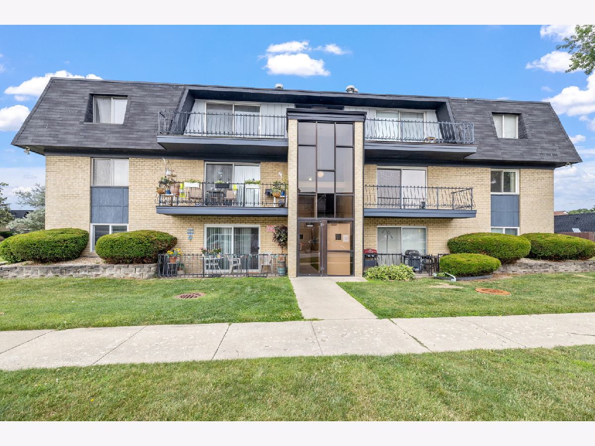 Riviera Regal Palos Hills IL, Condominiums For Sale & For Rent Sadie Winter Dana Cohen