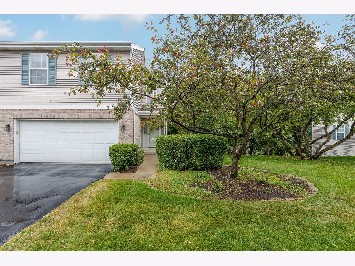 Townhomes Sold Hampton Oaks Streamwood Illinois, 26 Colonial