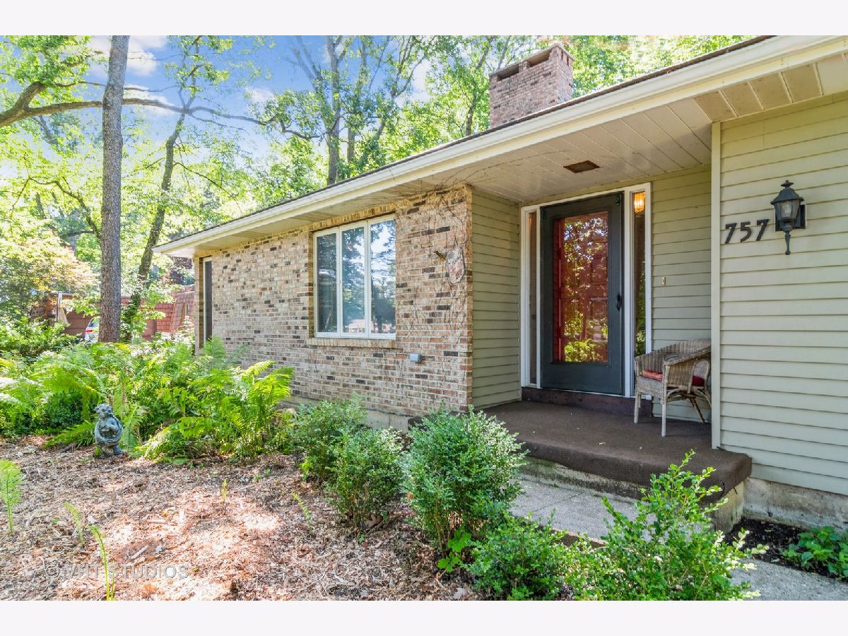 Homes Sold Nottingham Woods Elburn Illinois, 43W757 Old Midlothian Turnpike