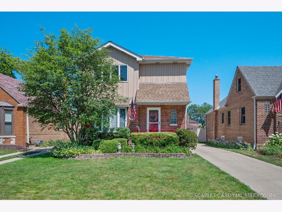 Homes & Condos & Townhomes Sold River Forest Manor Elmwood Park Illinois, 1723 74th