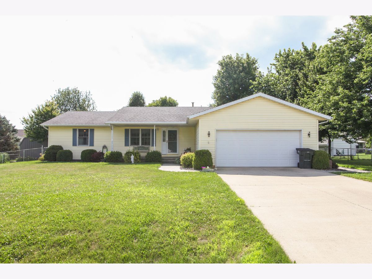 Homes & Condos & Townhomes Sold Mallard Point Downs Illinois, 108 Gadwall
