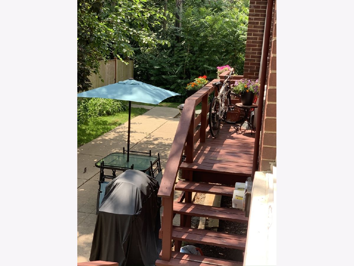 Condominiums Rented Deerfield Gardens Deerfield Illinois, 1175 Deerfield