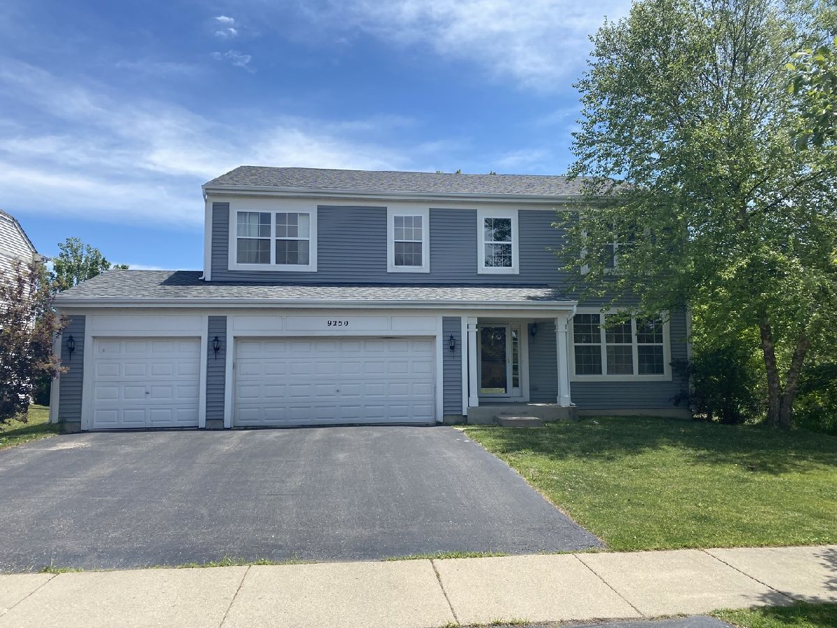 Homes & Townhomes & Condos Rented Covington Lakes Huntley Illinois, 9250 Durham