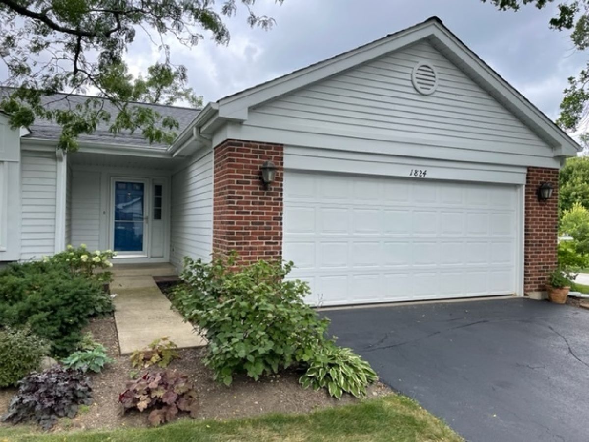 Adare Farms Wheaton IL, Townhomes & Condos & Homes For Sale & For Rent