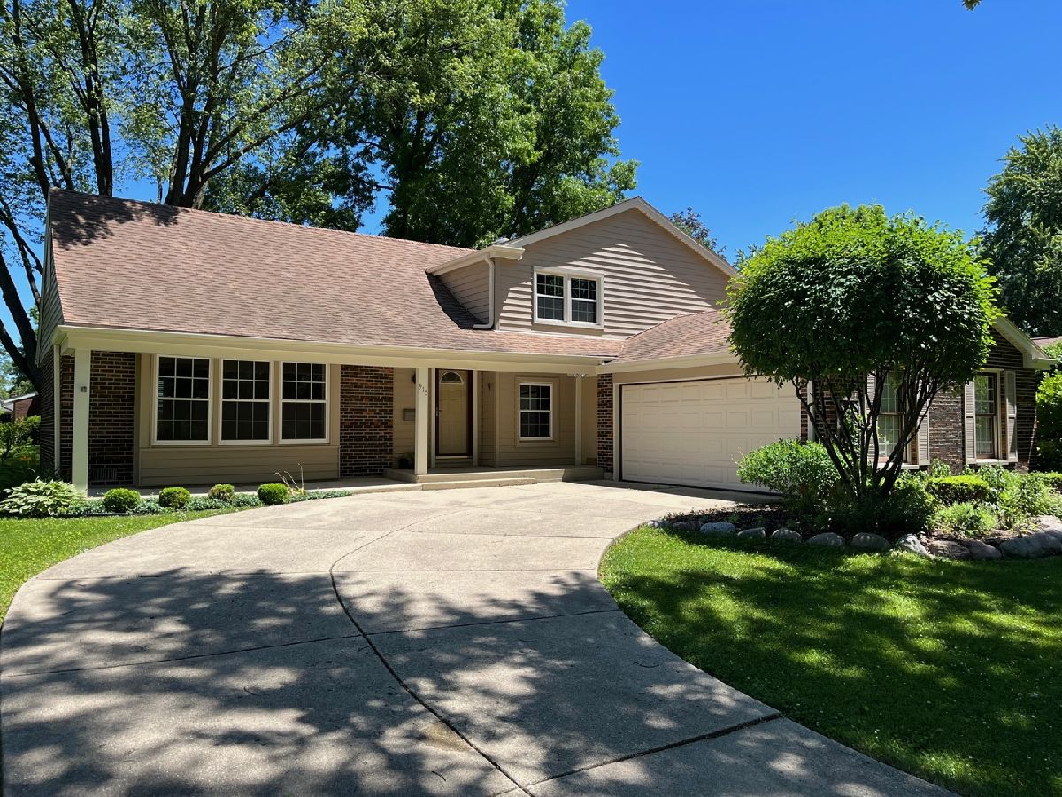 Homes Sold Reseda Palatine Illinois, 915 Saratoga