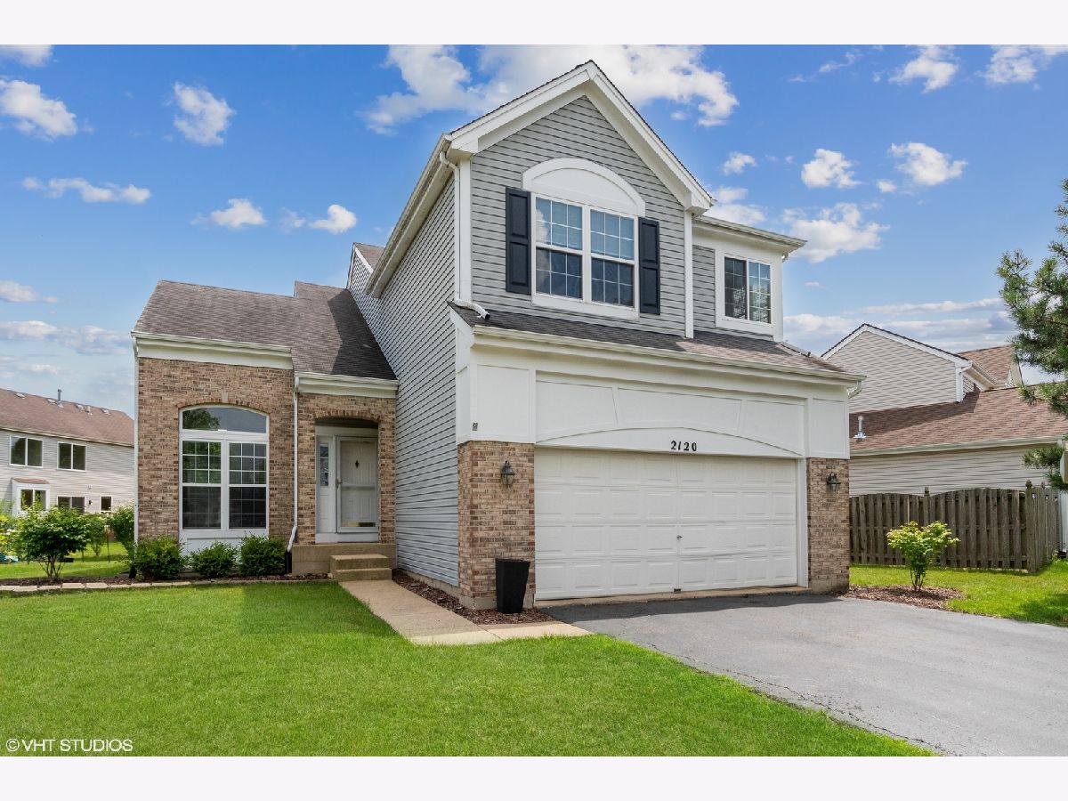 Homes Rented Wildflower Naperville Illinois, 2120 Periwinkle