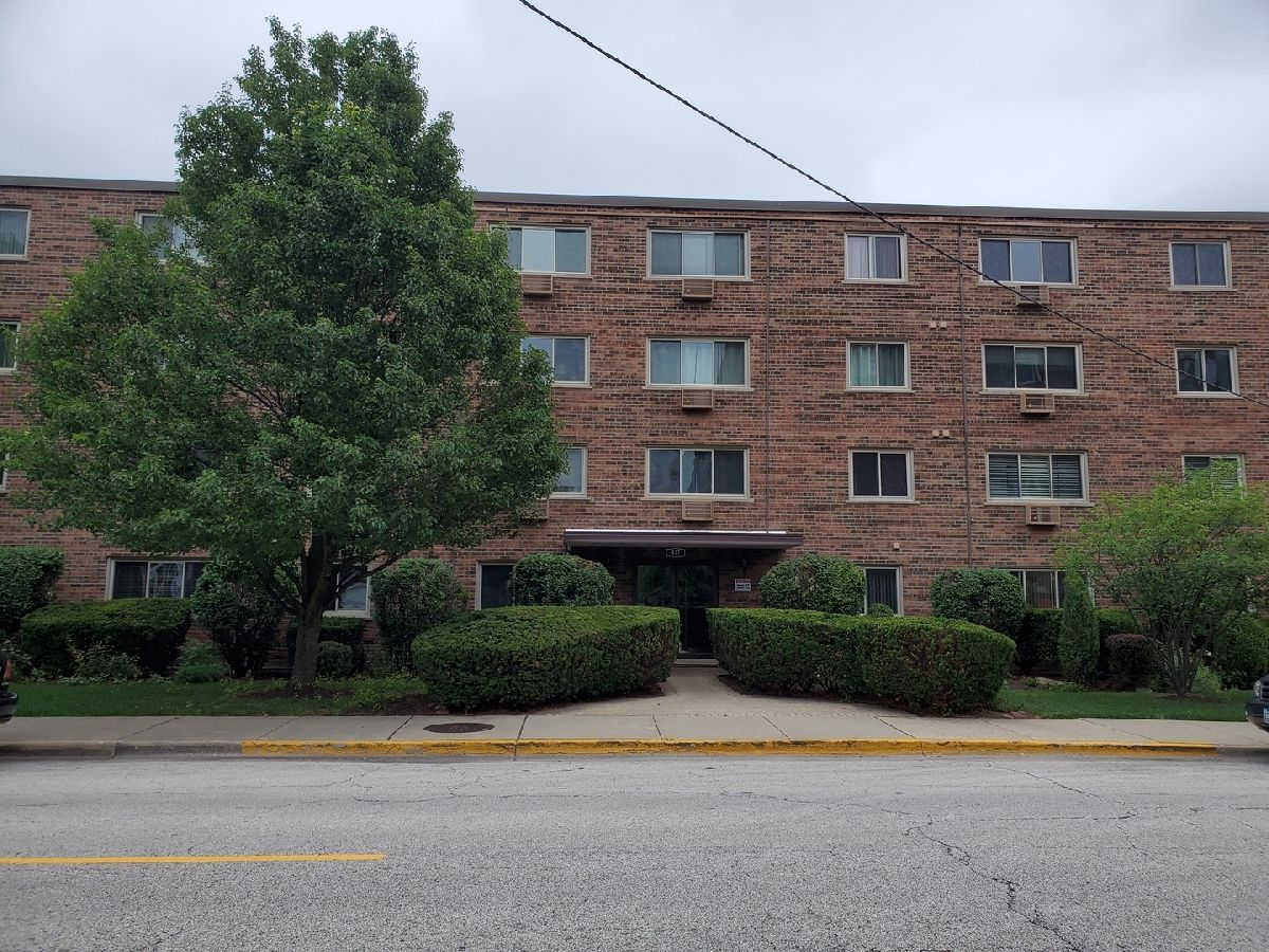 Condominiums Sold Graceland Terrace Des Plaines Illinois, 477 Graceland