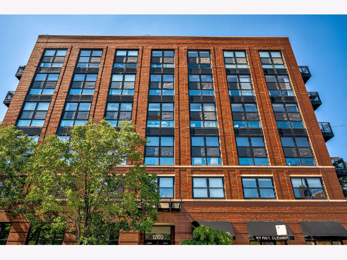 Condos & Townhomes Sold Westgate Terrace Chicago Illinois, 1260 Washington
