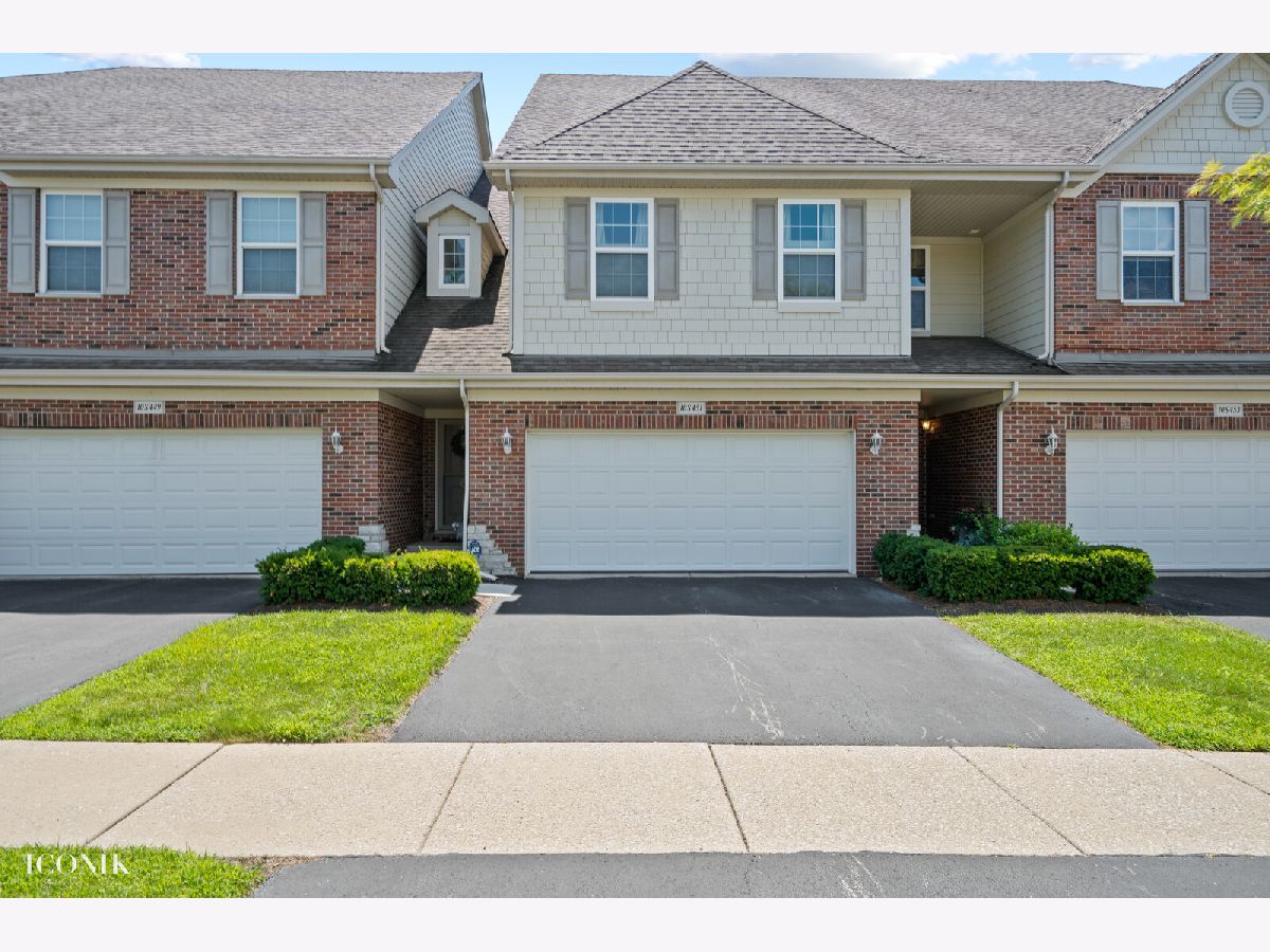 Townhomes Sold Villas At The Oaks Burr Ridge Illinois, 10S451 Carrington