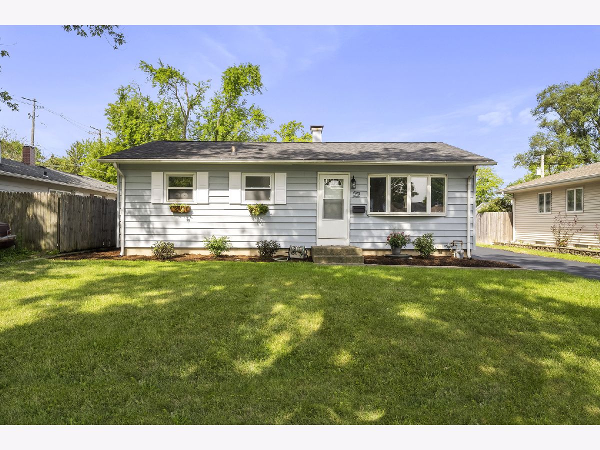 Homes Sold Bridalwreath Joliet Illinois, 803 Pearson