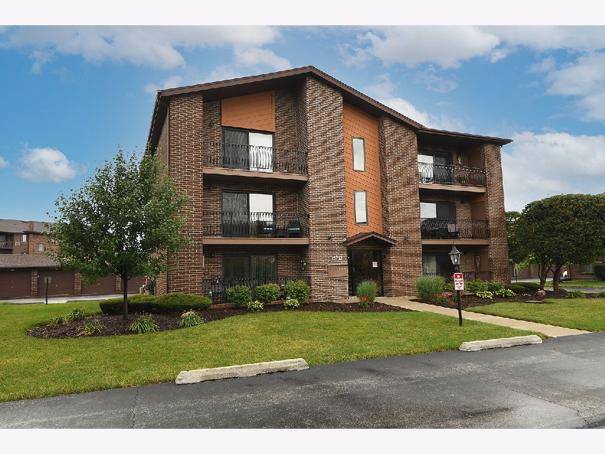 Condominiums Sold Revere Court Condos Oak Forest Illinois, 15712 Revere