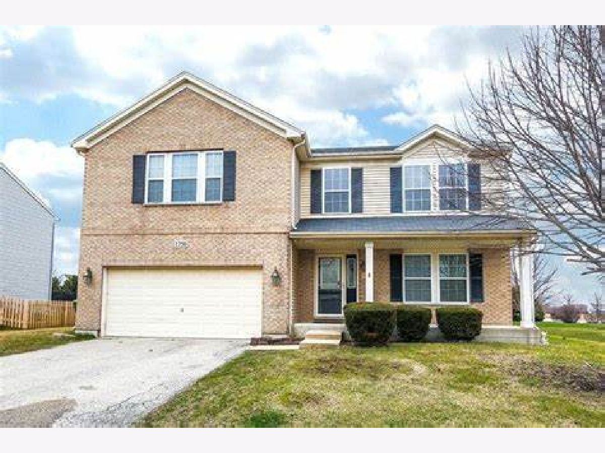 Homes & Condos & Townhomes Rented Fairfield Way Montgomery Illinois, 1750 Sandstone