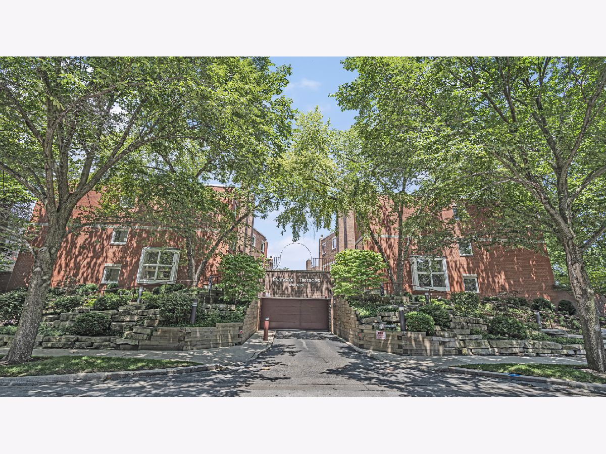 Townhomes Sold Evanston Terraces Evanston Illinois, 1225 Central