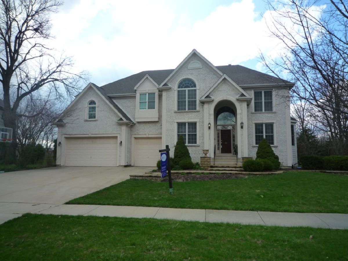 Homes Sold Corporate Woods Lisle Illinois, 2520 Pebble Creek