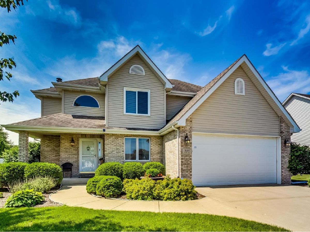 Homes Sold Hunters Run Bourbonnais Illinois, 1691 Derby