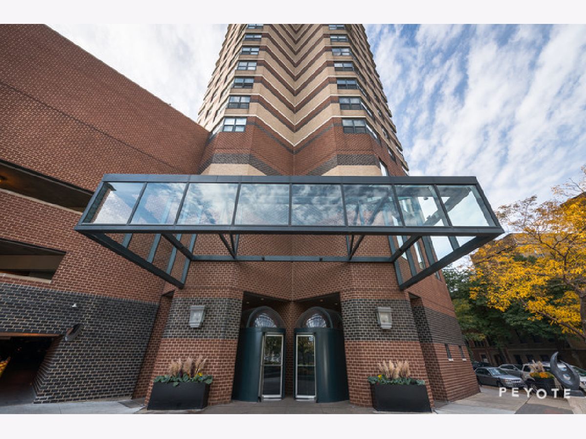 Condominiums Rented New York Condominiums Chicago Illinois, 3660 Lake Shore