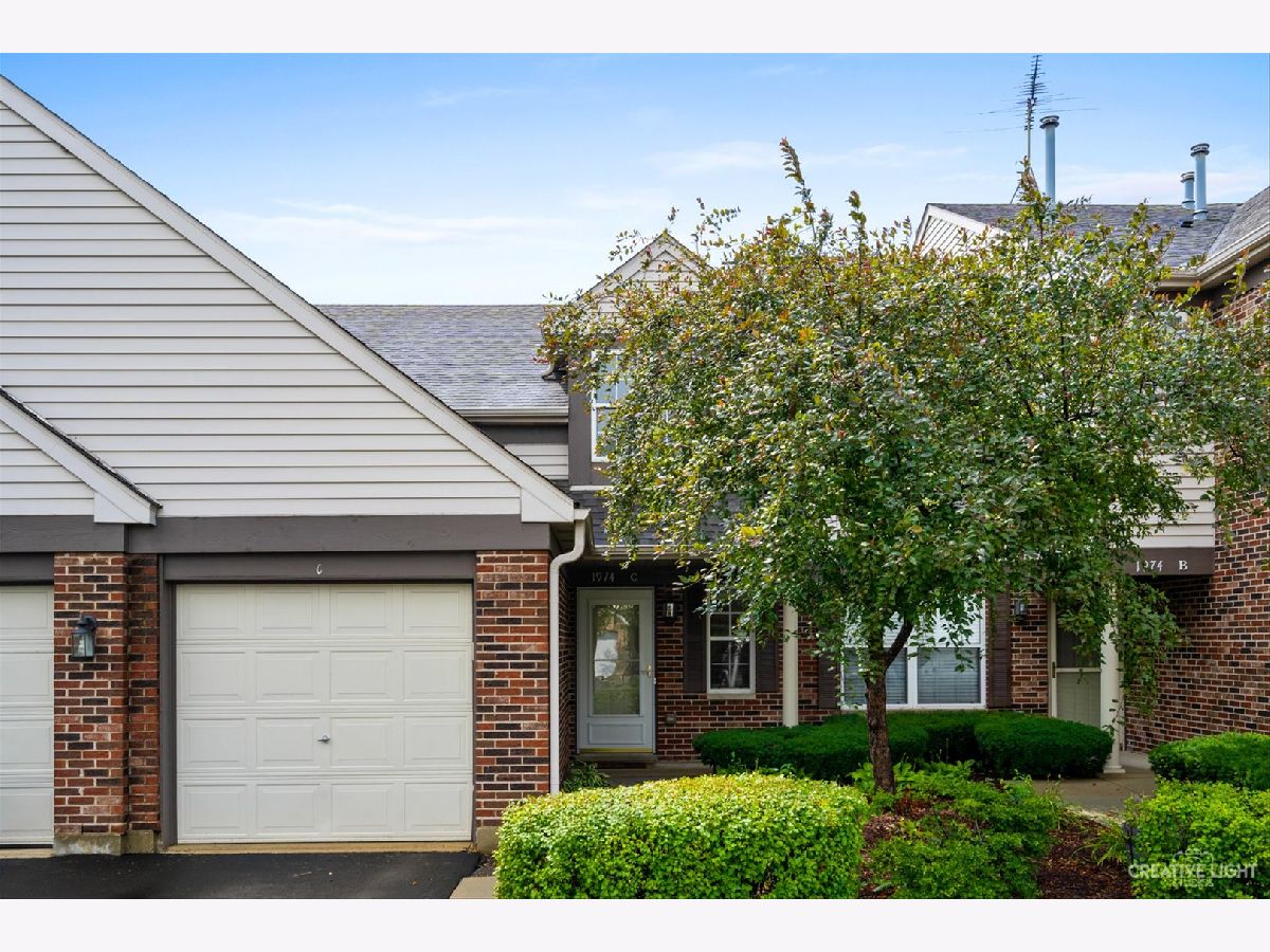 Briar Pointe Schaumburg IL, Townhomes & Condos For Sale & For Rent