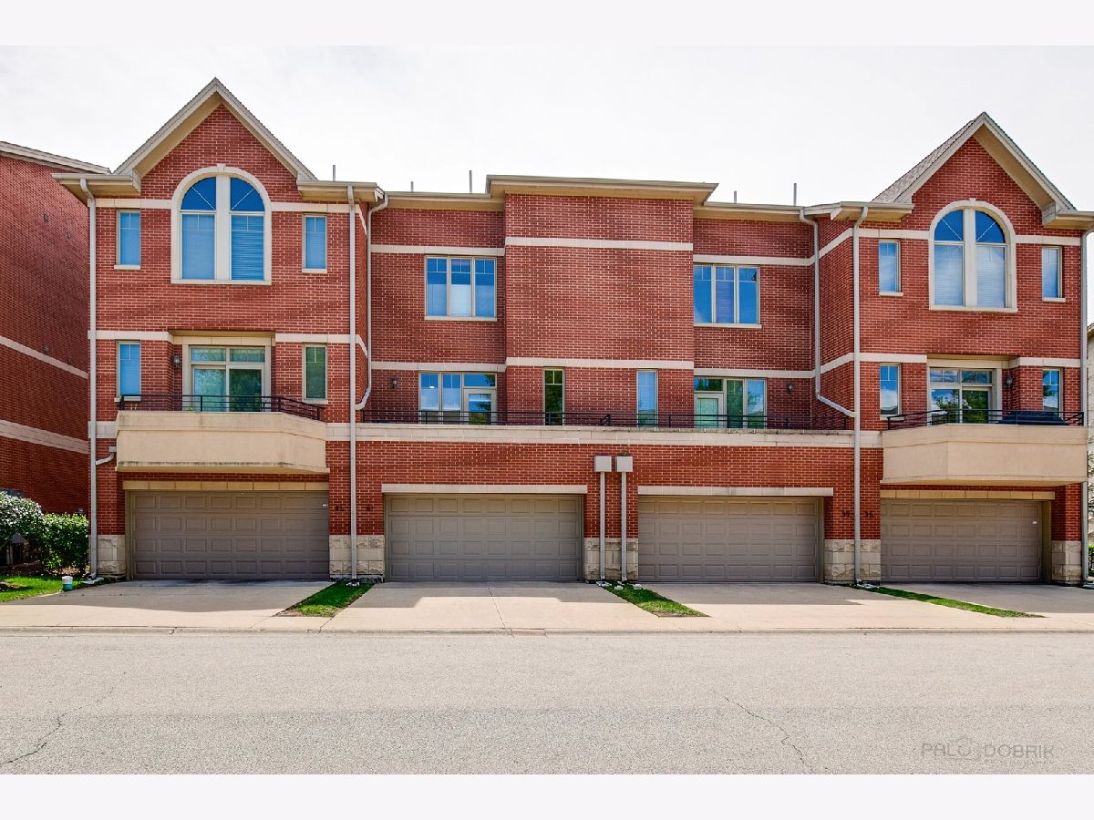 Townhomes Sold Millbrook Pointe Wheeling Illinois, 41 Northfield