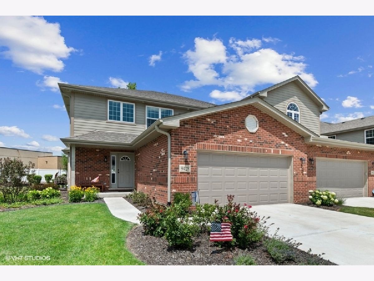 Townhomes & Homes Sold Brookside Meadows Tinley Park Illinois, 9428 Parkwood