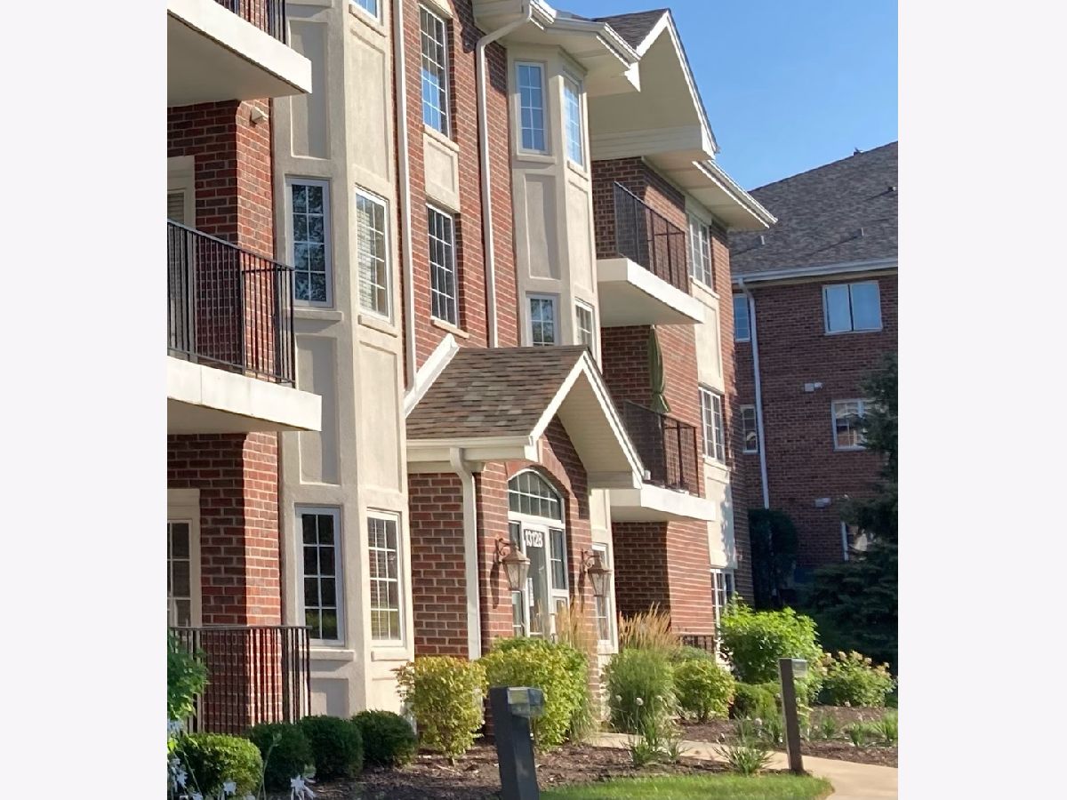 Condominiums Sold Laurel Glen Palos Heights Illinois, 13128 Timber