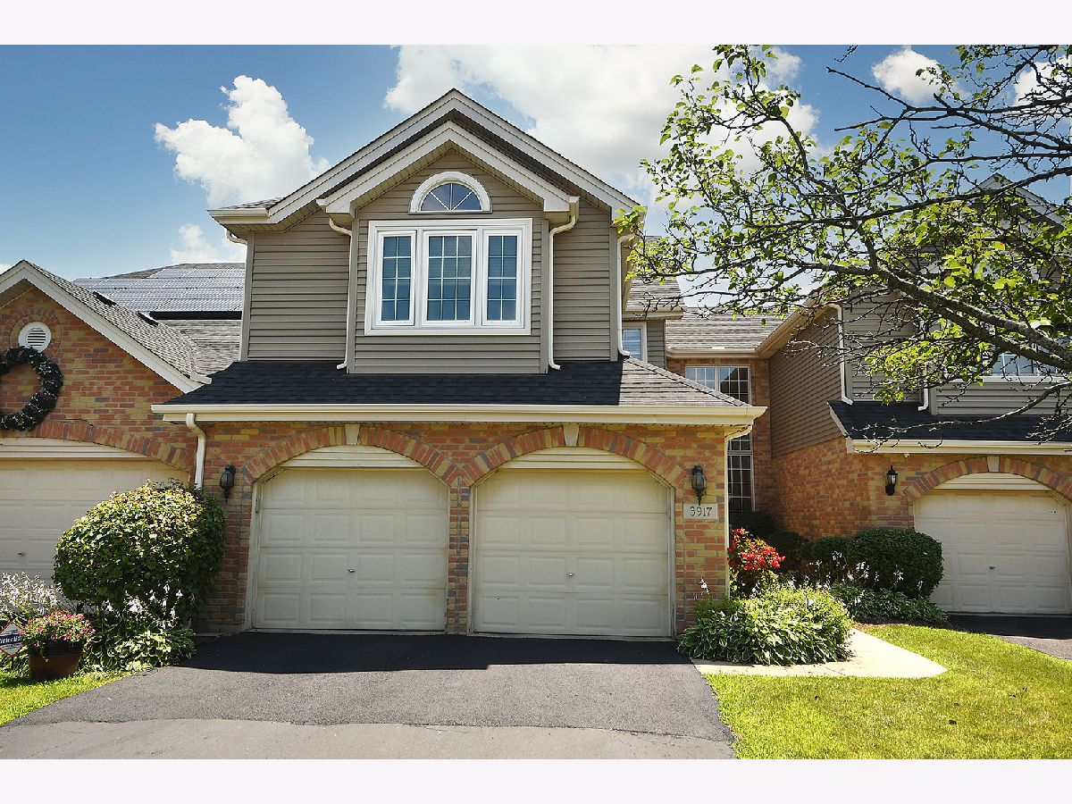 Homes & Townhomes Sold Dynasty Lakes Hazel Crest Illinois, 3917 Carrington