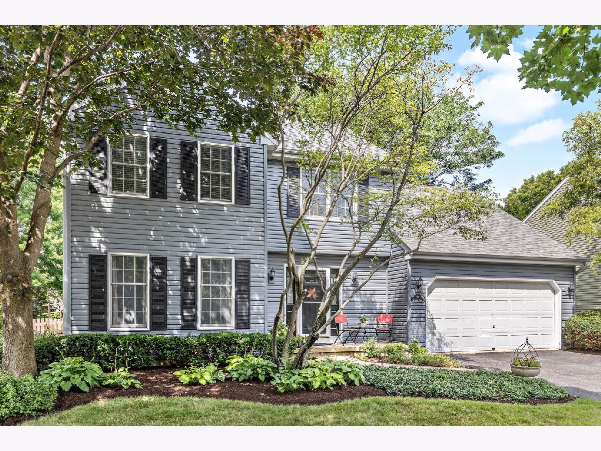 Homes Sold Williamsburg Geneva Illinois, 332 Colonial