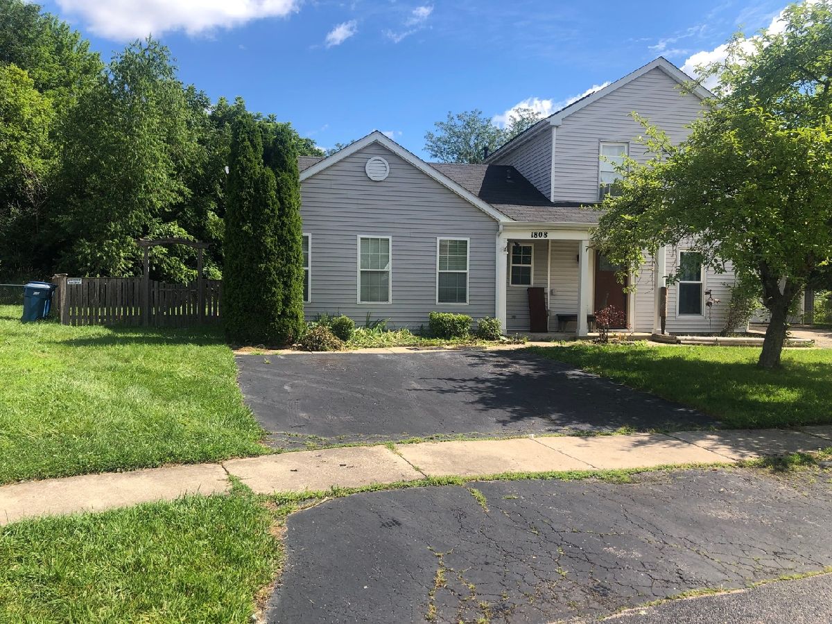 Townhomes & Homes Rented The Groves Hanover Park Illinois, 1808 Whitney