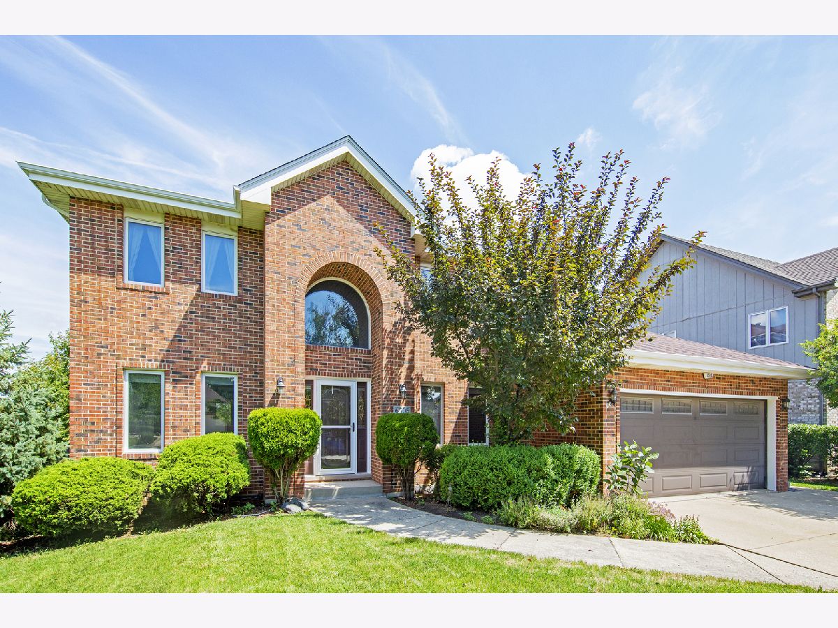 Homes & Condos & Townhomes Sold Richmond Estates Oak Forest Illinois, 6508 Charleston