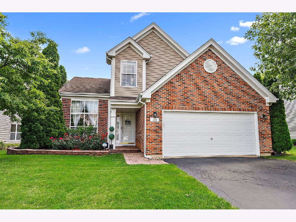 Homes Sold Emerald Hills Streamwood Illinois, 105 Augusta