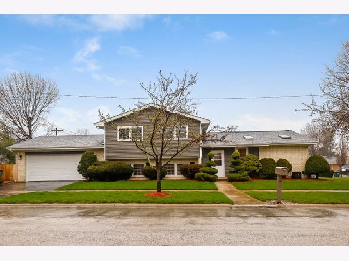 Homes Sold Arlington Park Manor Arlington Heights Illinois, 1116 Orchard