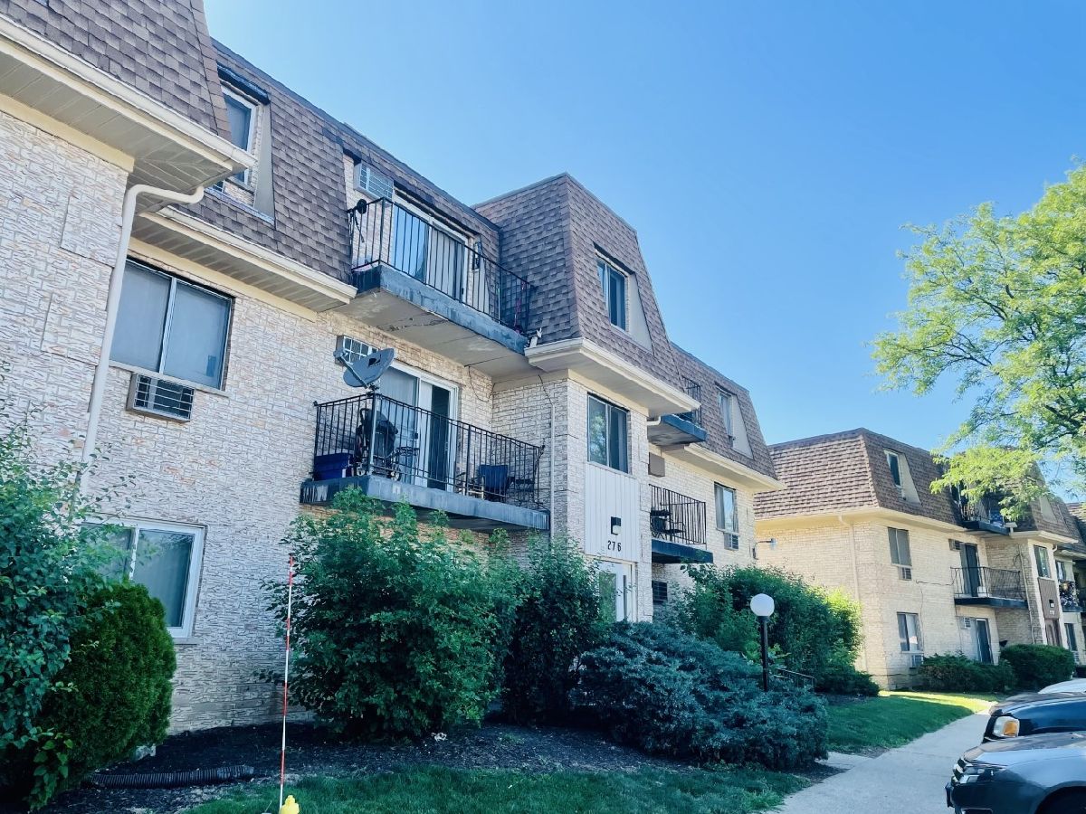 Condominiums Sold Shorewood Glendale Heights Illinois, 276 Shorewood