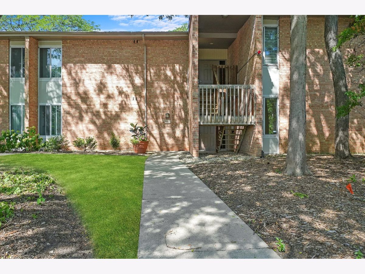 Four Lakes Lisle IL, Condos & Townhomes For Sale & For Rent Sadie