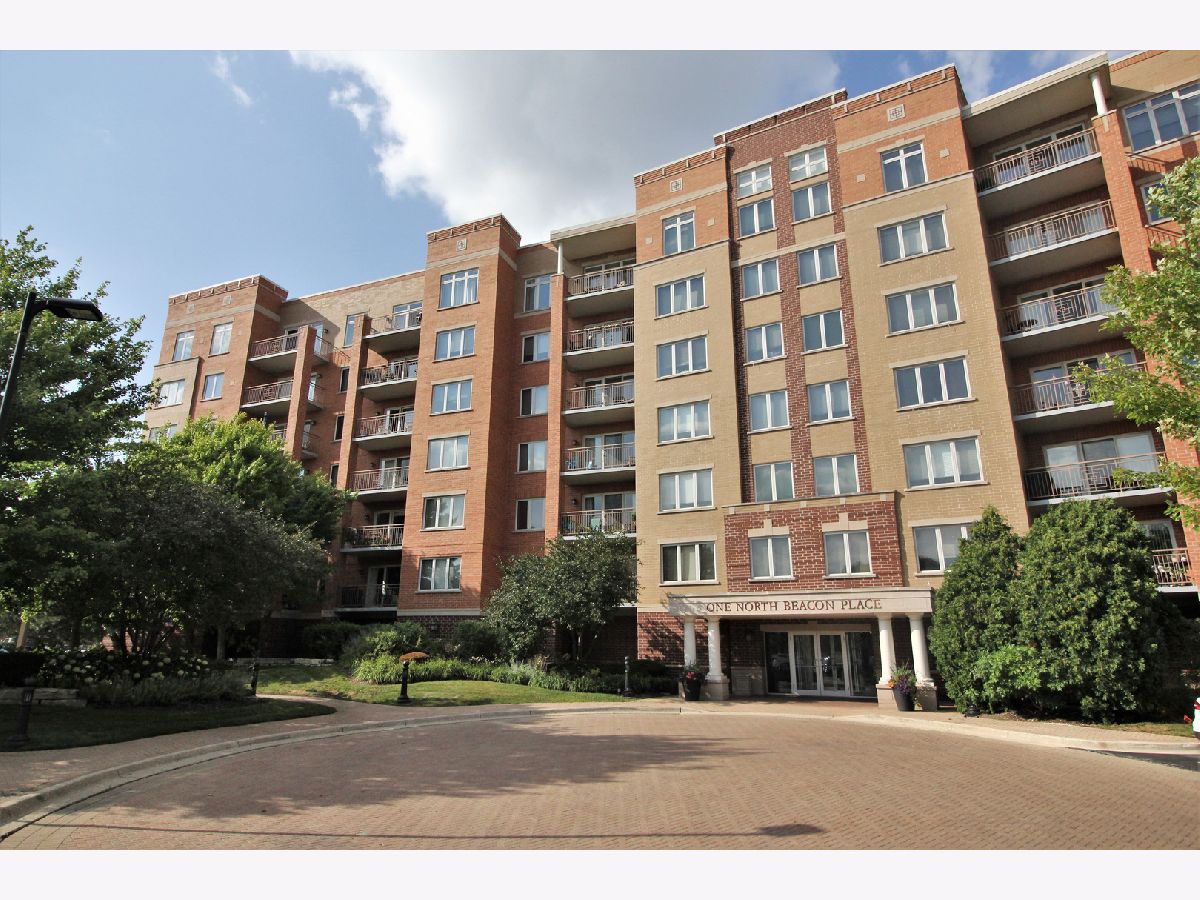 Condominiums Sold Beacon Place Condominiums La Grange Illinois, 1 Beacon