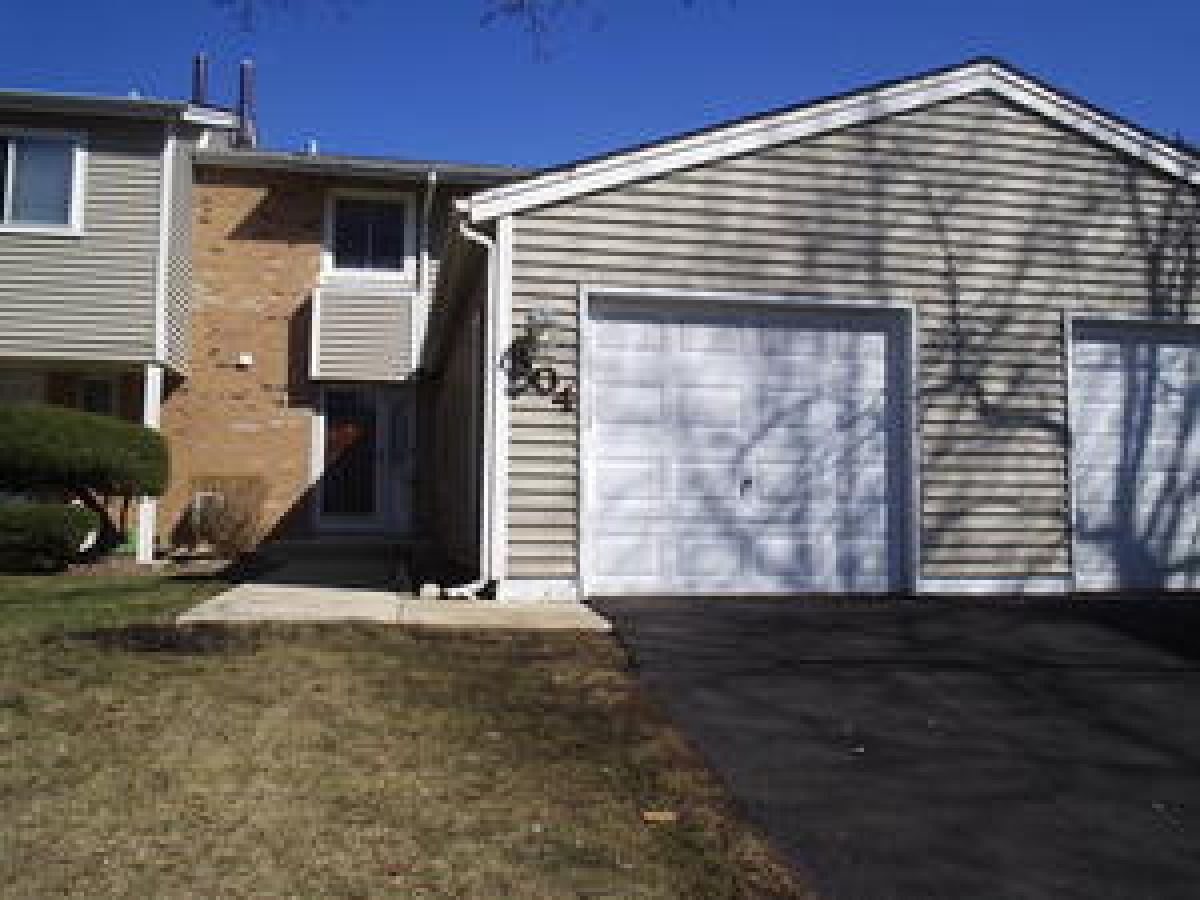 Townhomes Rented Winston Village Bolingbrook Illinois, 504 Dubois
